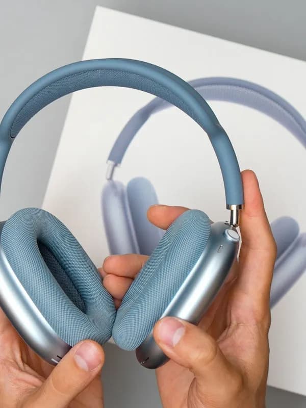 Audífonos Tune 770NC